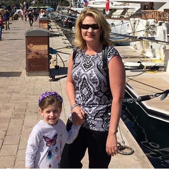 WELCOME! Thank You for Shopping - Picture 10 of 16